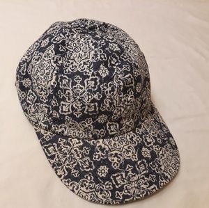 Tommy Hilfiger vintage hat leather strap